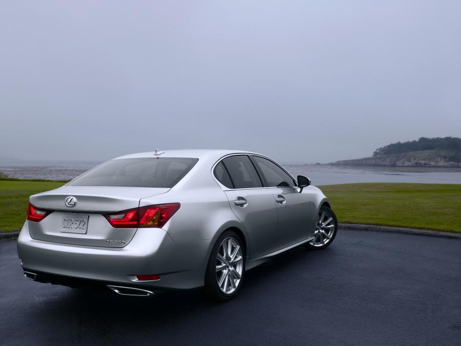  Lexus GS350 2011 года  (фото 18 из 99)